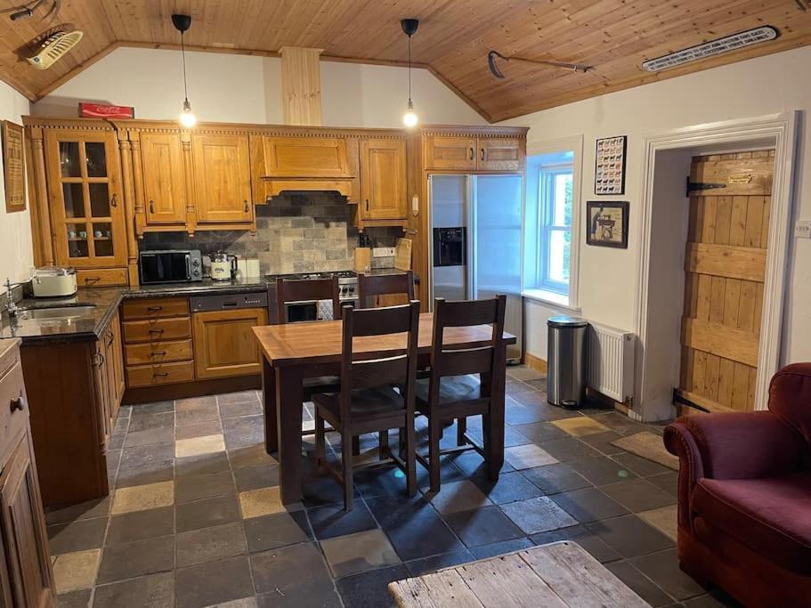 John The Mills Cottage Spahot Tub Private Beach Donegal Town Esterno foto